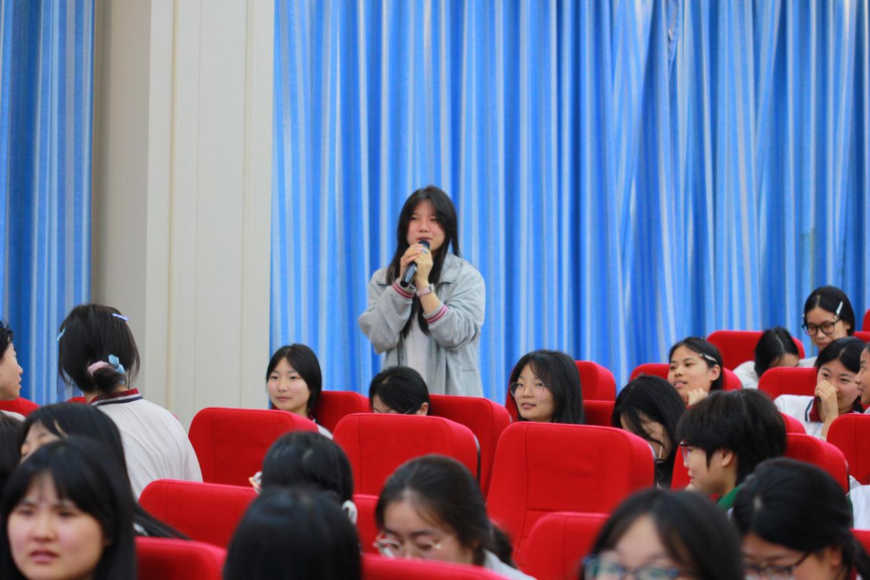 D:\SOFT_PHP_PACKAGE\phptmp\php7403.tmp